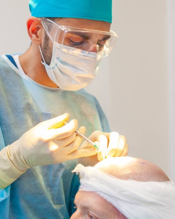Best hair transplant clinic in Bangalore at Aurilueur esthetic clinic