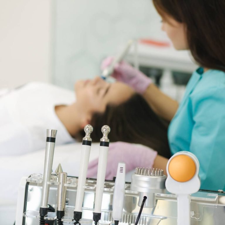 Best Hydrafacial in Bangalore offered by Aurilueur